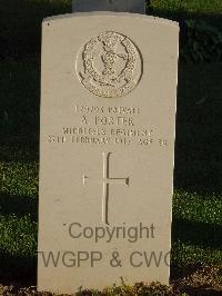 Salonika (Lembet Road) Military Cemetery - Porter, A